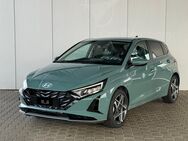 Hyundai i20, 1.0 T-GDI Emotion 120 7DCT 48V MHEV Sitz & Lenkr Heiz & ALU17 ca 23 % unter deutscher Upe, Jahr 2024 - Achern