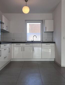 "Helles, stadtnahes Reihenhaus - energieeffizient & familienfreundlich" - Celle