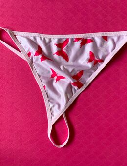 schöner String mit Schmetterlingen, XS - Düsseldorf