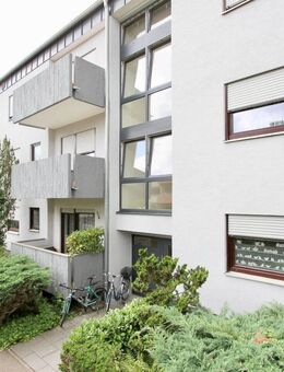 Großzügige 4 1/2-Zimmer-Wohnung mit zwei Balkonen in gefragter Lage von Rheinstetten-Forchheim - Rheinstetten