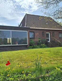 Wohnen, wo andere Urlaub machen: Außergewöhnliches Siedlungshaus mit Anbau in Karby - Karby