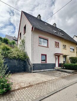 Bezahlbares Eigenheim! Solides Einfamilienhaus in Idar-Oberstein - Idar-Oberstein