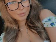 🎥👙💦 Abspritzgarantie mit RINA 🔥 22 jährige Ungarin wills wissen - Berlin