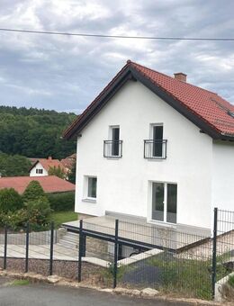 Hochwertiges Einfamilienhaus in Harpersdorf (Kraftsdorf) mit großem Grundstück - Gera