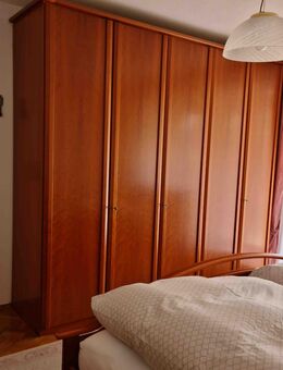 Schlafzimmer Kirschbaum - Altena