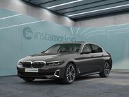 BMW 530, d Mild-Hybrid Luxury Line Laserlicht, Jahr 2023 - München