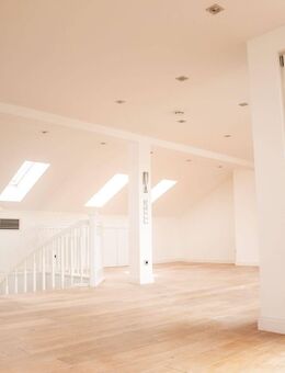 Skyline deluxe! Imposante Penthouse-Maisonette in Bestlage vom Westend! - Frankfurt (Main)