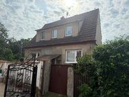 +++ Sanierungsbedürftiges Einfamilienhaus in Langendorf +++ - Weißenfels