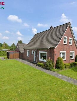 In herrlicher und direkter Waldrandlage! Ein solides Einfamilienhaus mit tollen Nebengebäude/gr. Garage und gr. Carpo... - Aurich