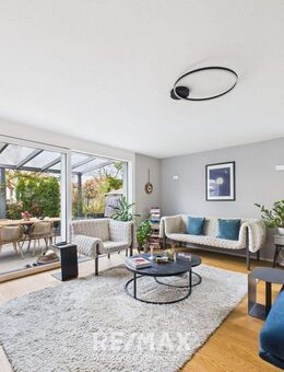 Neuwertiges Reihenendhaus mit Premiumausstattung, Garten & Sauna in begehrter Wohnlage - Weinstadt