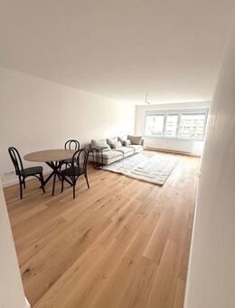 Hochwertig sanierte Wohnung in Top-Lage in Esslingen PROVISIONSFREI - Esslingen (Neckar)