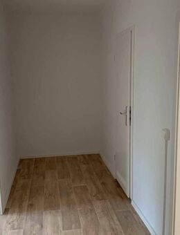 Frisch sanierte 3-Zimmerwohnung mit Balkon - Leipzig