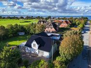 Großzügiges Grundstück mit Bestandsgebäude in Toplage - Sylt