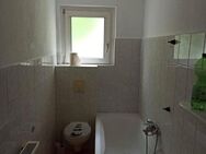 Modernisierte 3 Zimmerwohnung mit Balkon und Tageslichtbad - Oberhausen