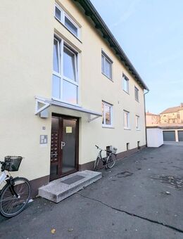 Kapitalanlage: Zentrale, helle und gut geschnittene Dachgeschosswohnung! - Bayreuth