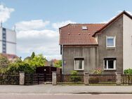 Ihr neues Zuhause, Doppelhaushälfte mit Garten und Garage in Wolfen - Bitterfeld-Wolfen Thalheim