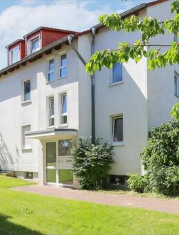 Bi-Milse: Renovierte, gut geschnittene 3 Zimmer-Wohnung mit Loggia und 2 Tiefgaragenstellplätzen - Bielefeld