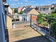 Frankfurt-Fechenheim - Lichtdurchflutete 3 Zi. Dachgeschoss-Whg., teilmöbliert mit Balkon - Frankfurt (Main)