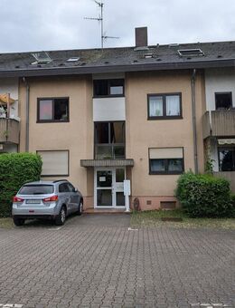 schöne geräumige 2ZKBWohnung in Schriesheim - Schriesheim