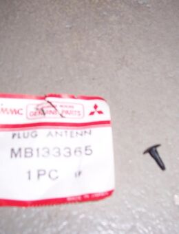 MB133365 Antennenstopfen Mitsubishi L300 - Hannover Vahrenwald-List