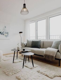 Exklusive 4-Zimmer-Wohnung mit Alpenblick! - München