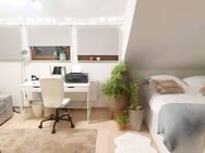 Investitionschance: Attraktives Dachgeschoss-Appartement in Uni Nähe mit Tiefgaragenstellplatz - Stuttgart