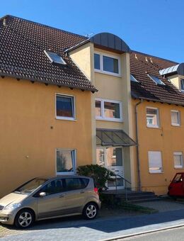Moderne Dachgeschosswohnung mit 2 Balkonen und traumhafter Aussicht - Schkeuditz
