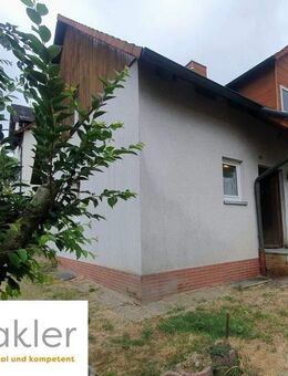 Dachgeschosswohnung in Arzberg Ideal für Tierliebhaber - Arzberg (Bayern)