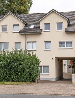 Stilvolle Dachgeschosswohnung im 11 Parteien Haus zu verkaufen! (Wohnung Nr. 11) - Buxtehude