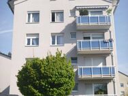 gemütliche 4-Zimmer-Eigentumswohnung sonnigem Balkon und Pkw-Stellplatz! - Maintal