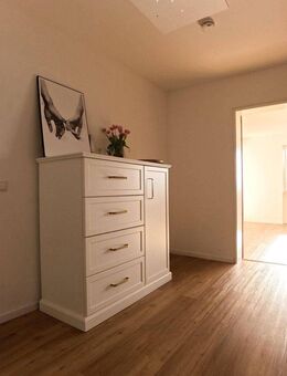 !!!RESERVIERT!!! PROVISIONSFREI!!! Penthouse-Feeling über den Dächern von Weingarten & Ravensburg! - Weingarten