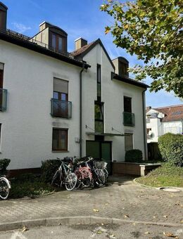 Gepflegte 1-Zimmer Wohnung mit EBK, großem Balkon und TG-Stellplatz! - Rosenheim