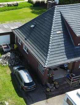 "Wohnen mit Aussicht - modernisiertes Haus in Rhauderfehn mit freiem Blick auf Wiesen und Felder" - Rhauderfehn