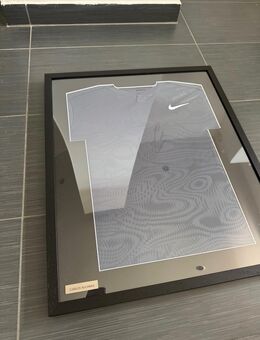 Signiertes Shirt von Carlos Alcaraz - Kehl