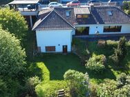 Hier ist der Name Programm : Schöne Aussicht Charmanter Bungalow mit großem Doppelcarport - Hannoversch Münden Zentrum