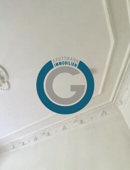 NAHE SPREE & SCHLOSSPARK - STUCK, PARKETT IM FISCHGRÄTENMUSTER & HOLZDIELEN - ZUR ZEIT VERMIETET - Berlin