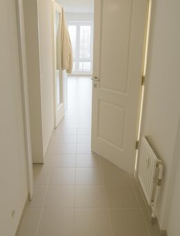 Attraktive 1-Zimmer-Wohnung mit Tiefgaragenstellplatz - Kapitalanlage in gepflegtem Wohnhaus - Hamburg