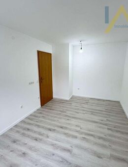 Top Lage Nürnberg-Thon - Reihenmittelhaus inkl. Garage - Nürnberg