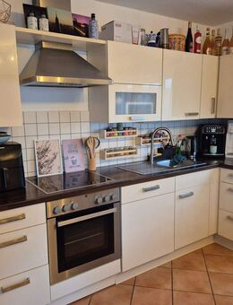 2-Zimmer-Wohnung mit Einbauküche und Balkonen - Wächtersbach