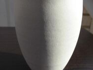 Keramik Kunsthandwerk Becher Vase Handarbeit cremeweiß Deko 3,- - Flensburg