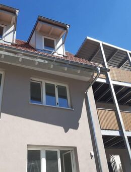 ~~ GEPFLEGTE 2 ZIMMER WOHNUNG MIT BALKON IM 1.OG IM ZENTRUM VON KANDEL ~~ - Kandel