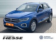 VW T-Roc, 1.5 TSI Style Parklenk Digi Tacho, Jahr 2022 - Sottrum