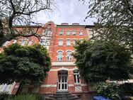 RESERVIERT - 3,7 % Rendite - Lassen Sie Ihr Geld arbeiten - Vermietete 2-Raum-Wohnung mit Balkon - Erfurt