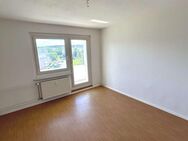 Großzügige 4-Zimmer-Wohnung mit Balkon und Badewanne - Perfekt für Familien! - Plauen