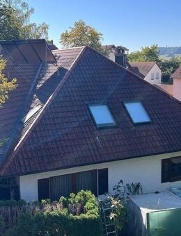 ZUHAUSE ANKOMMEN: LANDHAUS LIEGENSCHAFT IN ZURÜCKVERSETZTER ORTSRANDLAGE - Oberhausen (Landkreis Neuburg-Schrobenhausen)