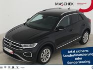 VW T-Roc, 1.5 TSI Style Sitz Massag, Jahr 2023 - Wackersdorf