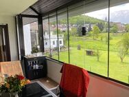Schöne 3,5 Zimmer-Wohnung mit großem Wintergarten und herrlichem Ausblick - Baden-Baden