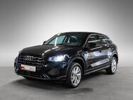 Audi Q2, Advanced 35 TFSI, Jahr 2024 - Stuttgart