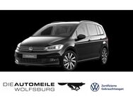 VW Touran, 1.5 TSI OPF Highline, Jahr 2024 - Wolfsburg