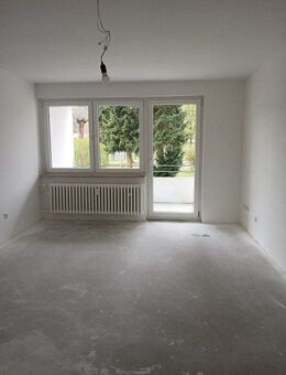 Geräumige 3-Zimmer-Wohnung mit Balkon in grüner Lage - Bielefeld